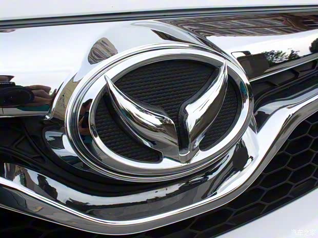 北汽银翔 北汽幻速S2 2016款 1.5L 手动豪华型 国IV 北汽银翔 北汽幻速S2 2016款 1.5L 手动豪华型 国IV