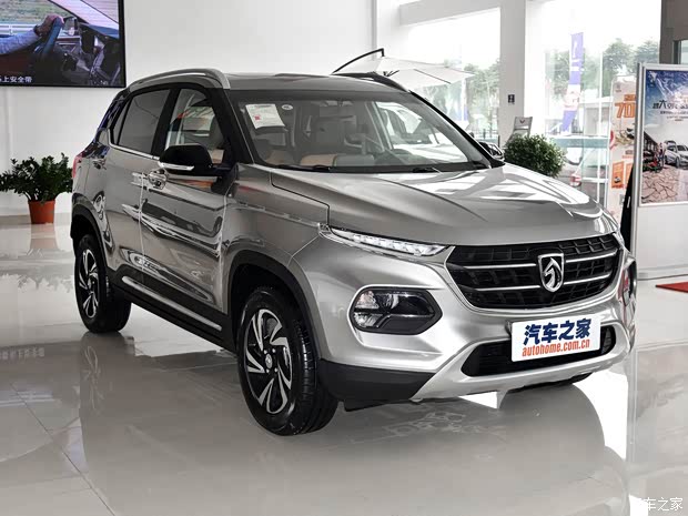 上汽通用五菱 宝骏510 2017款 1.5L AMT豪华型