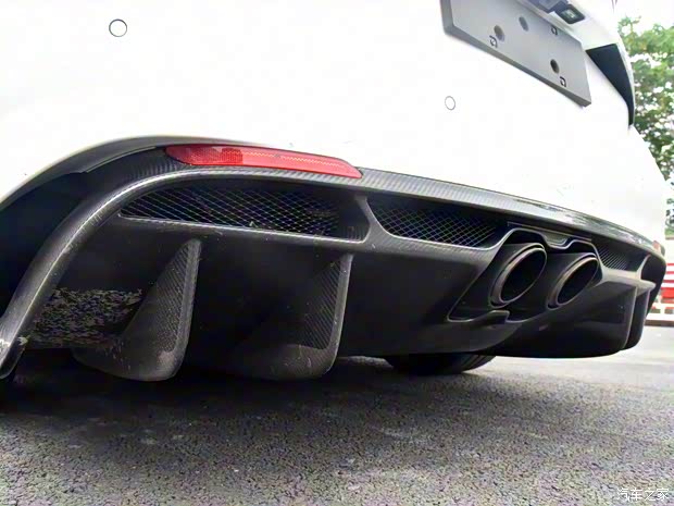 阿爾法·羅密歐 Giulia 2021款 GTAm 試裝車