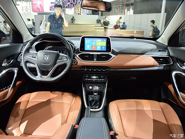 上汽通用五菱 宝骏510 2017款 1.5L 手动豪华型 上汽通用五菱 宝骏510 2017款 1.5L 手动豪华型