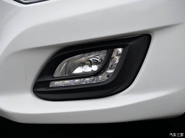 海馬鄭州 海馬M6 2017款 1.5T CVT運(yùn)動(dòng)尊貴型