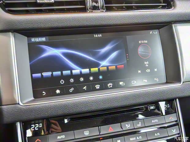 奇瑞捷豹路虎 捷豹XFL 2018款 XFL 2.0T 基本型