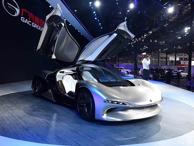 广汽乘用车 EnLight 2017款 概念车 广汽乘用车 EnLight 2017款 概念车