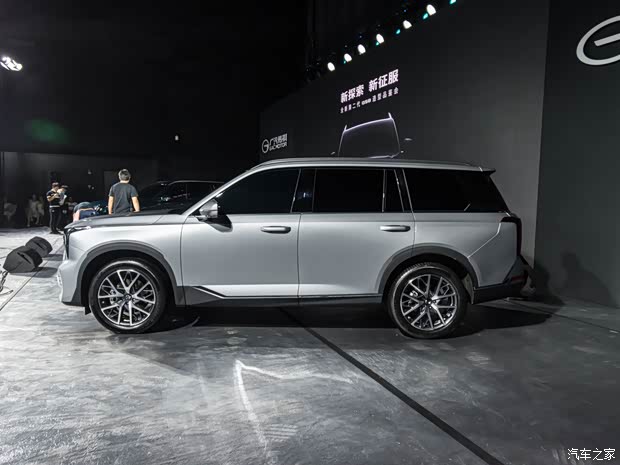 广汽乘用车 传祺GS8 2022款 基本型 广汽乘用车 传祺GS8 2022款 基本型