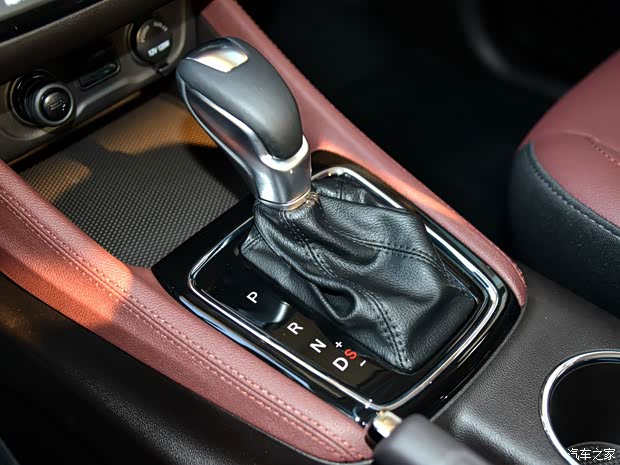 長安汽車 凌軒 2018款 基本型