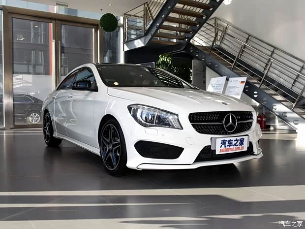 奔驰(进口) 奔驰CLA级 2016款 CLA 260 4MATIC 奔驰(进口) 奔驰CLA级 2016款 CLA 260 4MATIC