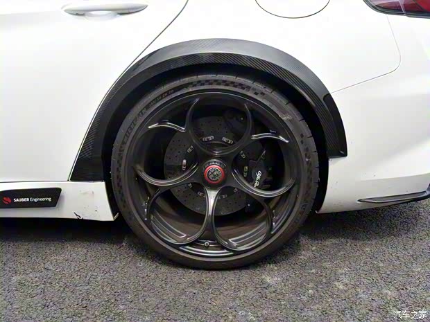 阿爾法·羅密歐 Giulia 2021款 GTAm 試裝車