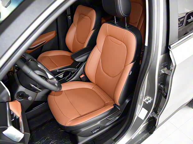 上汽通用五菱 宝骏510 2017款 1.5L AMT豪华型