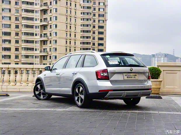 上汽斯柯达 明锐 2018款 旅行版 TSI280 DSG豪华版 上汽斯柯达 明锐 2018款 旅行版 TSI280 DSG豪华版