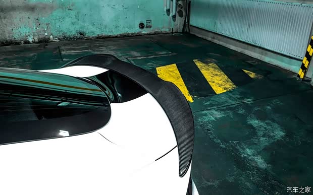 SRT 蝰蛇 2015款 GT