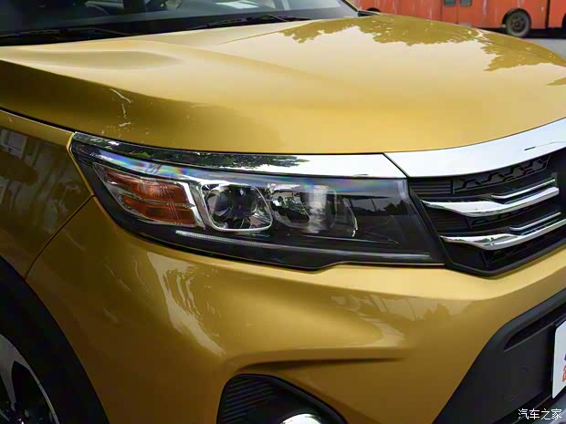 广汽乘用车 传祺GS3 2017款 1.3T 自动低配版