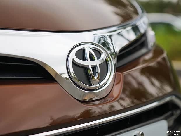 广汽丰田 雷凌 2017款 1.2T V CVT豪华版 广汽丰田 雷凌 2017款 1.2T V CVT豪华版