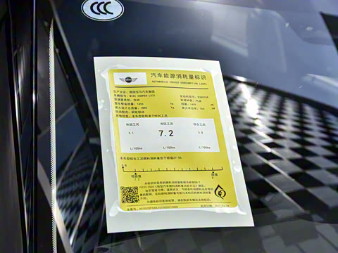 2022款 1.5T COOPER 鉴赏家 2022款 1.5T COOPER 鉴赏家