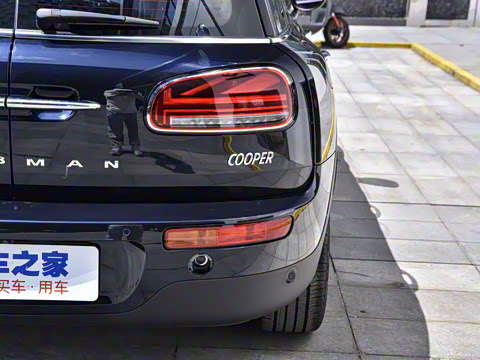 2022款 1.5T COOPER 鉴赏家 2022款 1.5T COOPER 鉴赏家