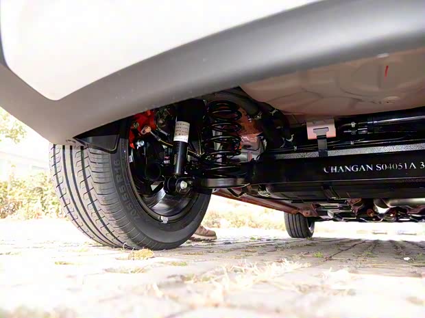 长安汽车 长安CS15 2016款 1.5L 手动尊贵版 长安汽车 长安CS15 2016款 1.5L 手动尊贵版