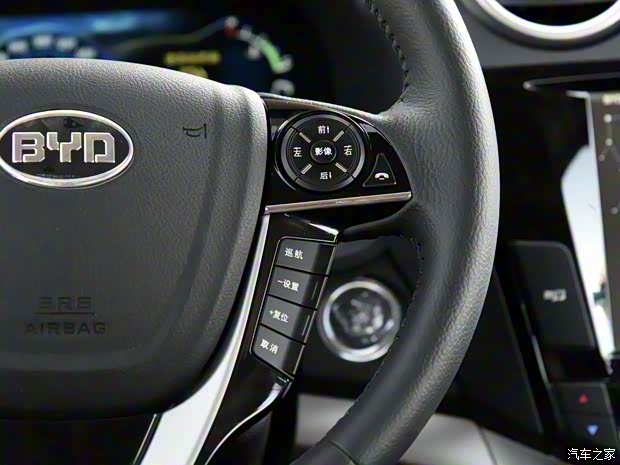比亚迪 比亚迪S7 2016款 2.0T 自动旗舰型 比亚迪 比亚迪S7 2016款 2.0T 自动旗舰型