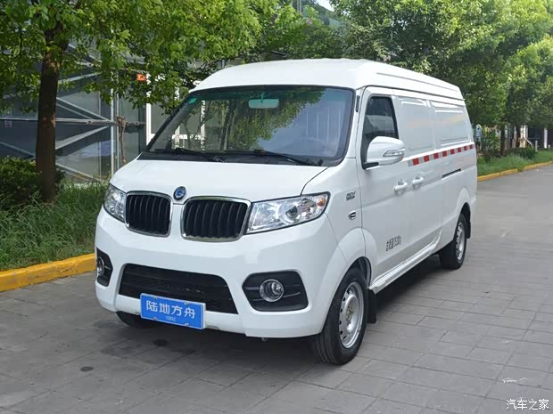 陆地方舟 威途X35 2017款 RQ5026XXYEVH0 45kWh 陆地方舟 威途X35 2017款 RQ5026XXYEVH0 45kWh