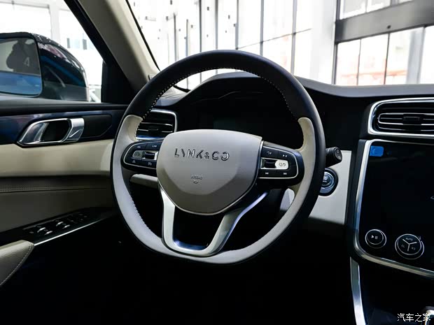 領(lǐng)克 領(lǐng)克01 2017款 2.0T 耀Pro