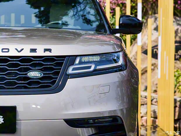 路虎(進(jìn)口) 攬勝星脈 2021款 基本型