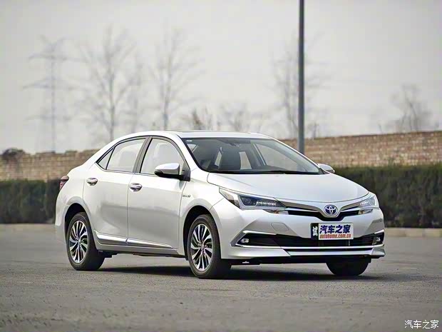 一汽豐田 卡羅拉 2016款 雙擎 1.8L CVT旗艦版