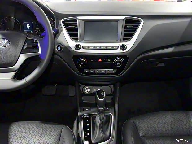 北京現(xiàn)代 悅納 2016款 基本型 北京現(xiàn)代 悅納 2016款 基本型