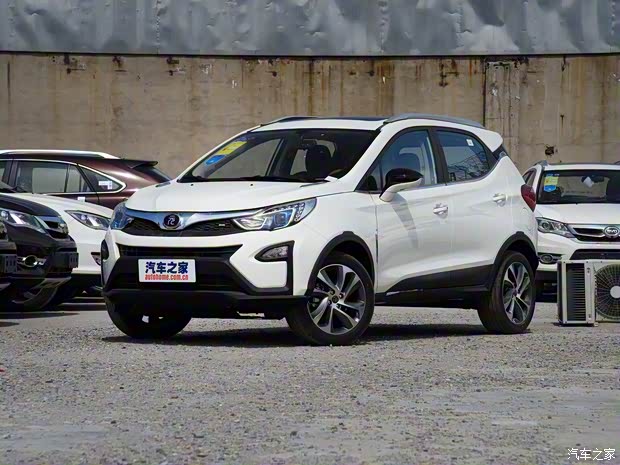 比亞迪 元 2016款 1.5L 手動尊貴型