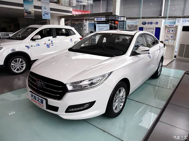 一汽奔腾 奔腾B50 2016款 1.6L 自动豪华型 一汽奔腾 奔腾B50 2016款 1.6L 自动豪华型