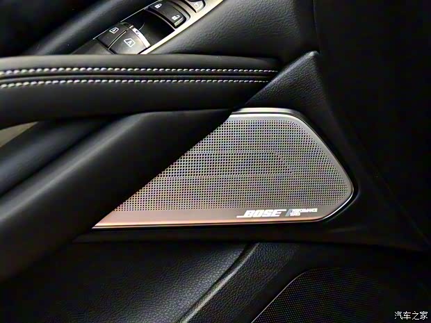 英菲尼迪(进口) 英菲尼迪Q60 2017款 2.0T 标准型