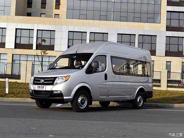 东风汽车 御风 2016款 2.5T 领运版 御利宝长轴高顶ZD25 国V