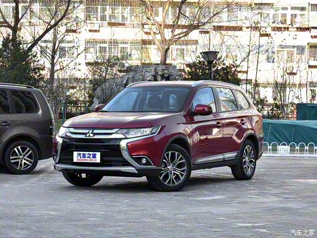 廣汽三菱 歐藍(lán)德 2018款 2.0L 兩驅(qū)榮耀版 5座