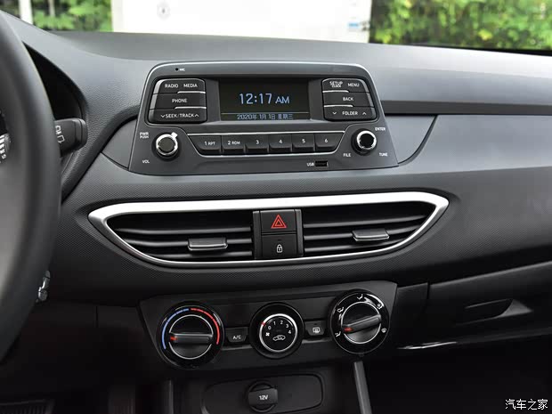 北京现代 逸行 2018款 1.6L 基本型 北京现代 逸行 2018款 1.6L 基本型