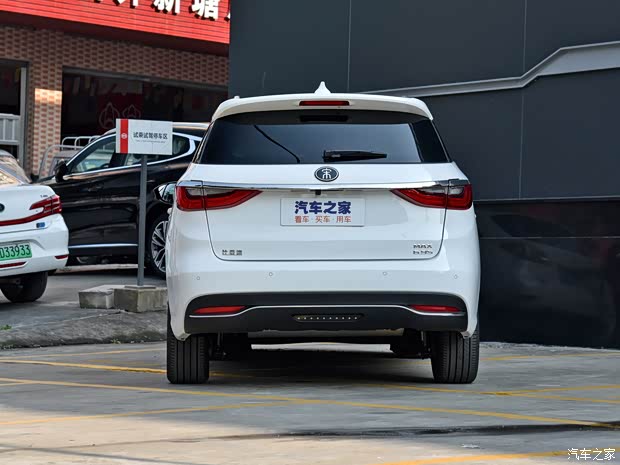 比亞迪 宋MAX新能源 2019款 DM 1.5T 智聯(lián)致耀型 7座 國VI