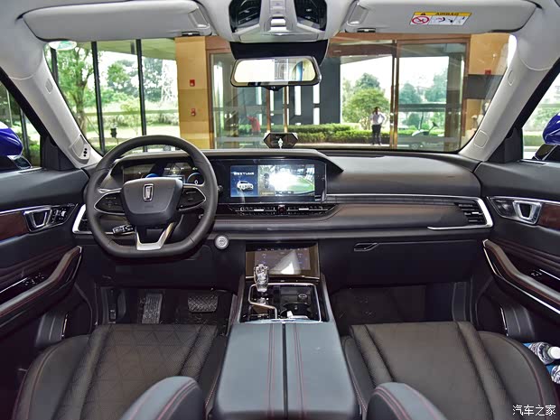 一汽奔騰 奔騰T99 2019款 基本型