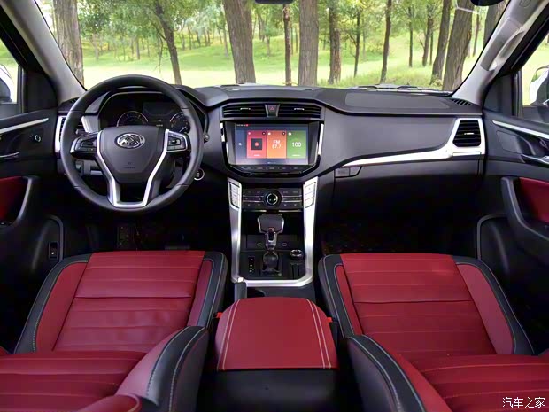 上汽大通 上汽MAXUS T70 2019款 2.0T柴油自動(dòng)四驅(qū)旗艦型長(zhǎng)廂高底盤