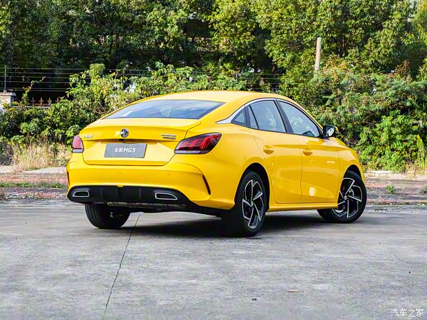 上汽集团 名爵5 2021款 300TGI DCT青奢旗舰版