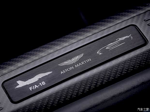 阿斯頓·馬丁 V12 SPEEDSTER 2020款 Limited Edition