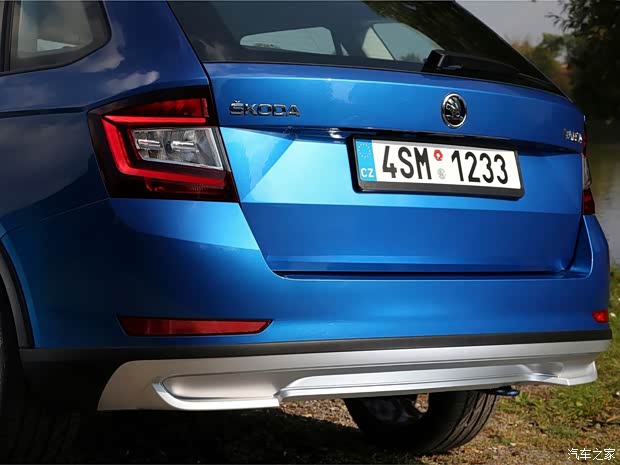 斯柯达(进口) 晶锐(海外) 2019款 Combi Scoutline 斯柯达(进口) 晶锐(海外) 2019款 Combi Scoutline