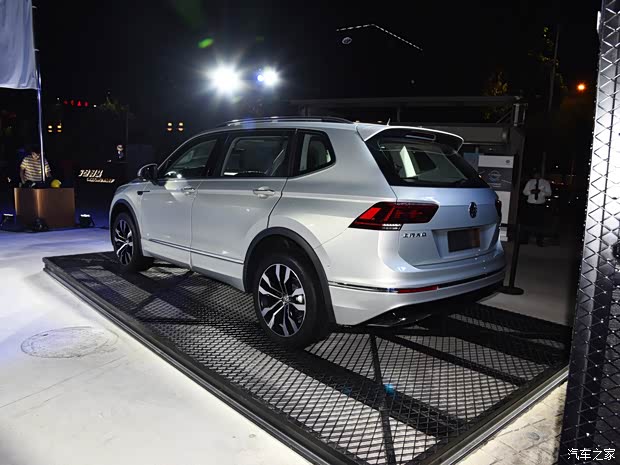 上汽大眾 途觀L 2018款 380TSI 自動(dòng)四驅(qū)R-Line