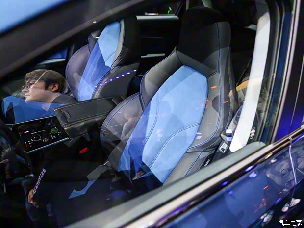 威馬汽車 威馬EX5 2019款 EX5 Pro 智行2.0 500