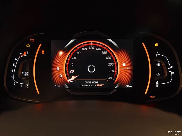 北京现代 途胜 2019款 280TGDi 双离合两驱时尚版 北京现代 途胜 2019款 280TGDi 双离合两驱时尚版