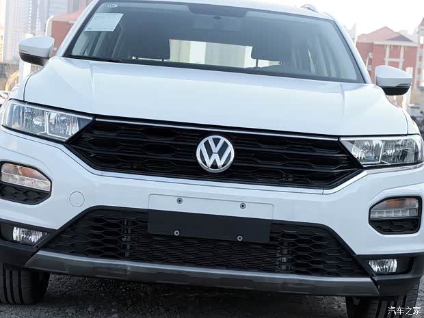 一汽-大众 T-ROC探歌 2018款 200TSI 手动两驱时尚型