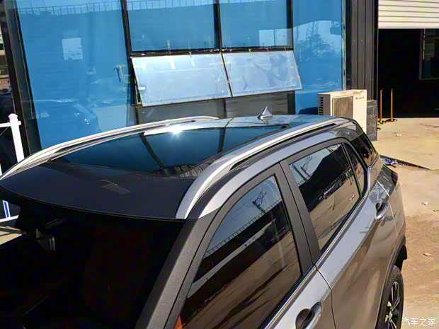 上汽通用五菱 宝骏510 2019款 自动挡高配