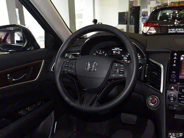 广汽本田 冠道 2019款 240TURBO 两驱特别版