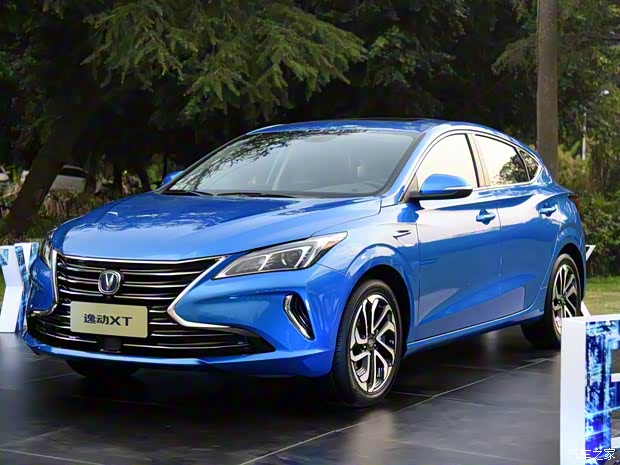 長(zhǎng)安汽車 逸動(dòng)XT 2018款 1.6L GDI 自動(dòng)領(lǐng)潮型