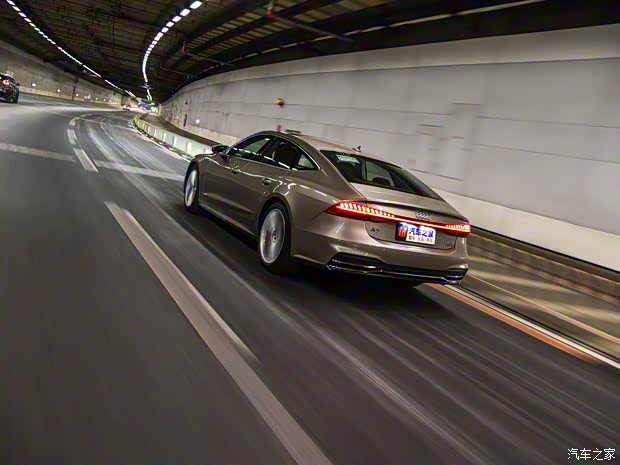 奥迪(进口) 奥迪A7 2019款 55 TFSI quattro 竞技版 奥迪(进口) 奥迪A7 2019款 55 TFSI quattro 竞技版