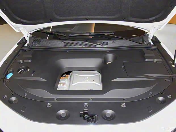 零跑汽车 零跑S01 2019款 380 标准版