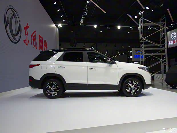 东风小康 东风风光S560 2018款 1.5T 基本型 东风小康 东风风光S560 2018款 1.5T 基本型