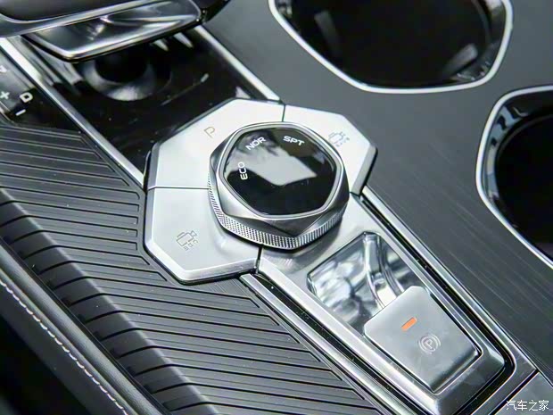 长安汽车 长安UNI-K 2021款 四驱基本型 长安汽车 长安UNI-K 2021款 四驱基本型