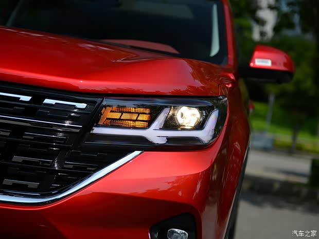 东风风行 风行T5 2018款 300T DCT智慧型