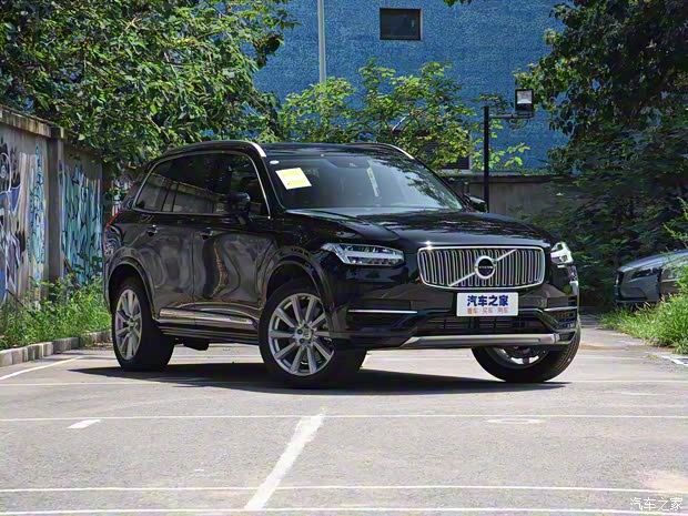 沃尔沃(进口) 沃尔沃XC90新能源 2019款 E驱混动 T8 智尊版 7座 国VI 沃尔沃(进口) 沃尔沃XC90新能源 2019款 E驱混动 T8 智尊版 7座 国VI